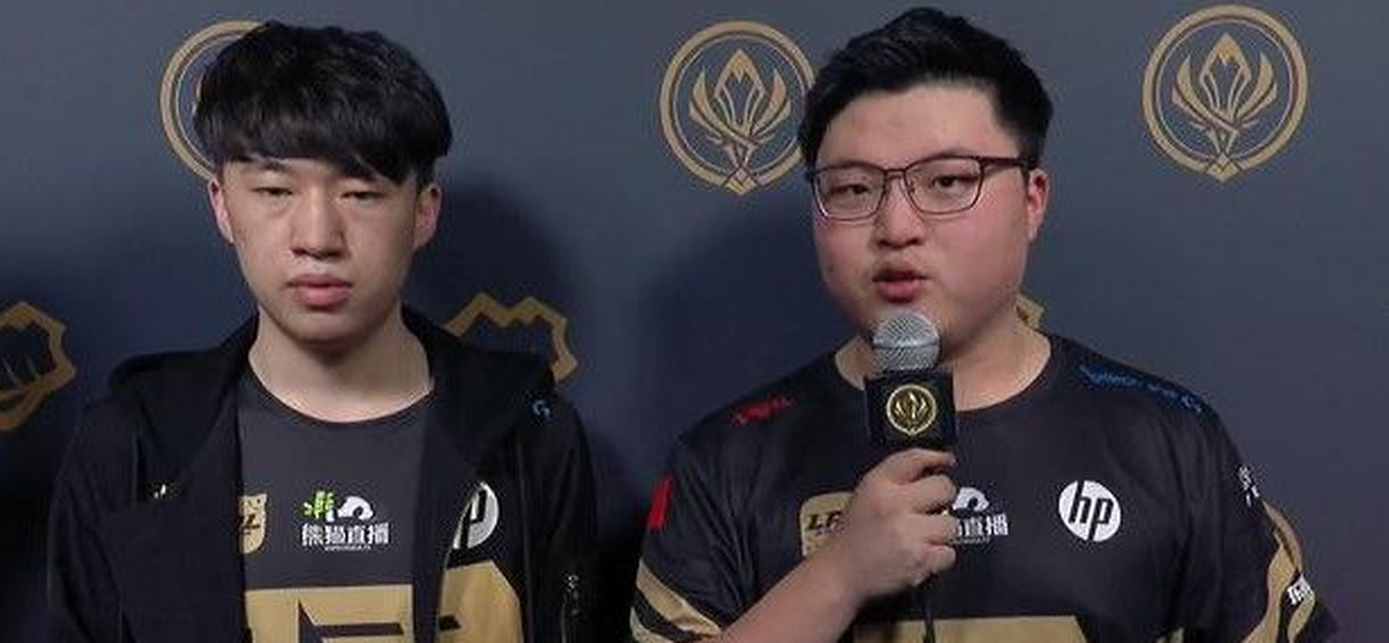 关于闹麻了，xiaohu这种选手舆论这么好只不过因为是逆天粉丝为了黑uzi的。的信息