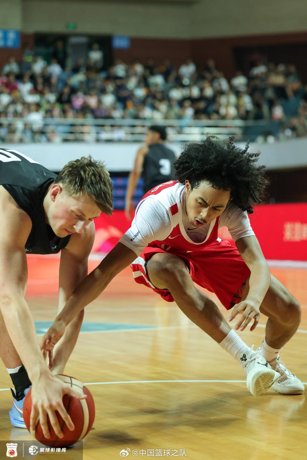 U19男篮世界杯排位赛-郇斯楠16+9+4中国不敌法国