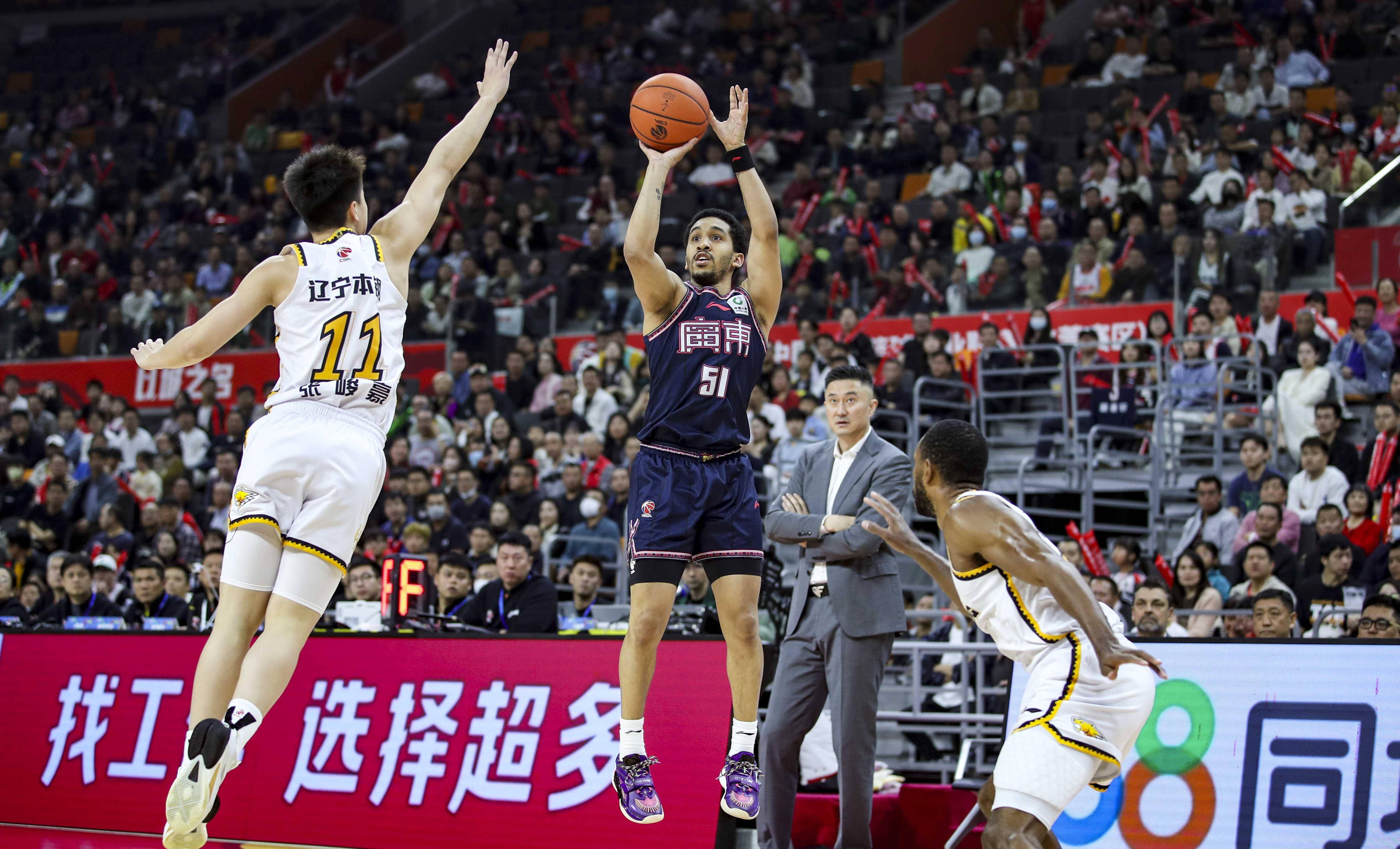 李虎翼辽粤大战个人集锦：命中5计三分，助辽宁力克广东的简单介绍